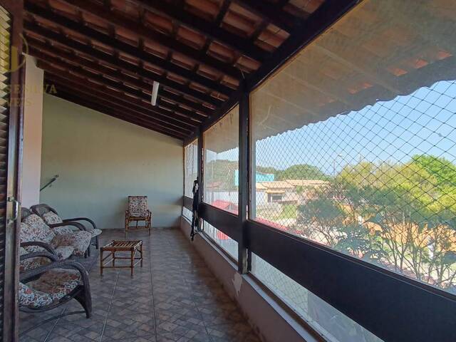 Casa com Piscina para Venda em Itanhaém - 4