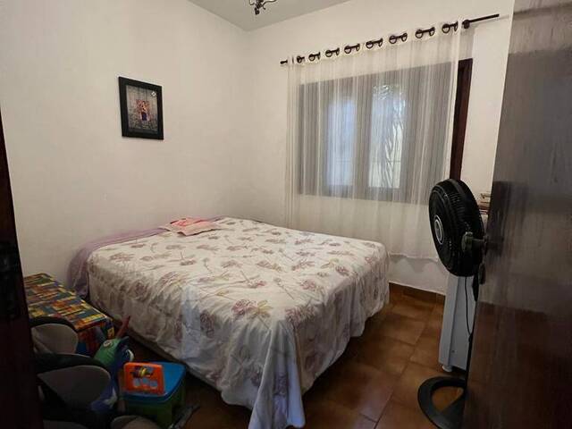 Casa com Piscina para Venda em Itanhaém - 5