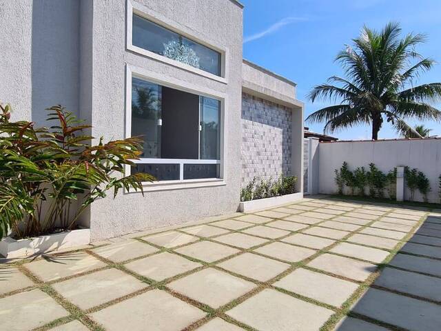 Casa com Piscina para Venda em Itanhaém - 2