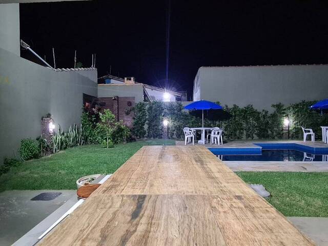 Casa com Piscina para Venda em Itanhaém - 4