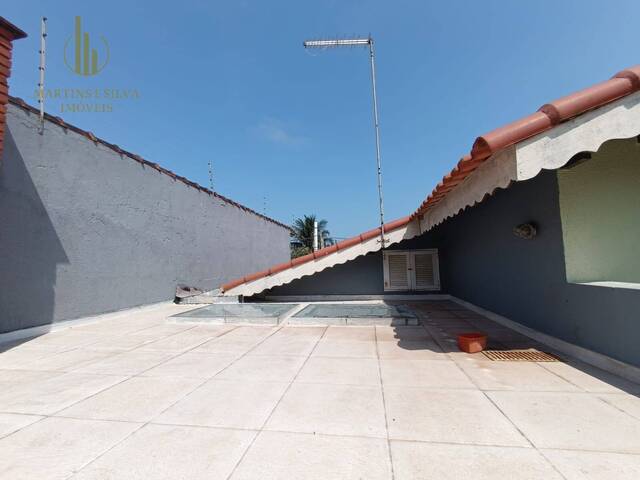 Casa com Piscina para Venda em Itanhaém - 4