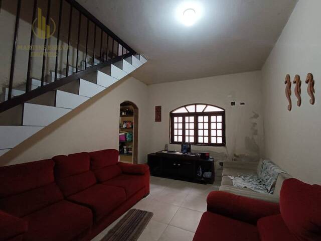 Casa com Piscina para Venda em Itanhaém - 5