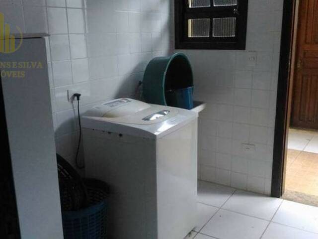 Casa com Piscina para Venda em Itanhaém - 4