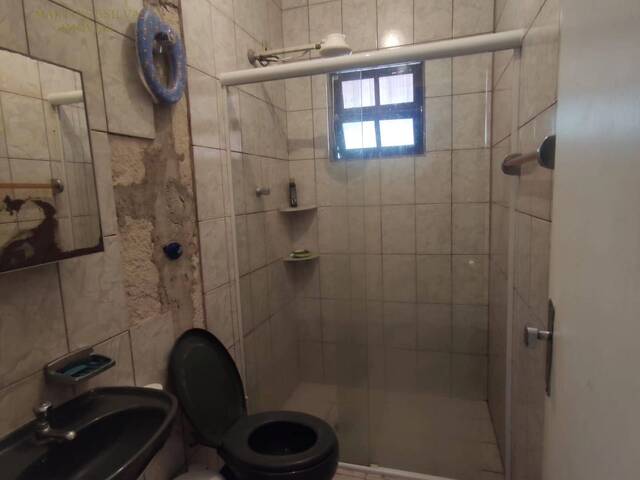 Casa com Piscina para Venda em Itanhaém - 4