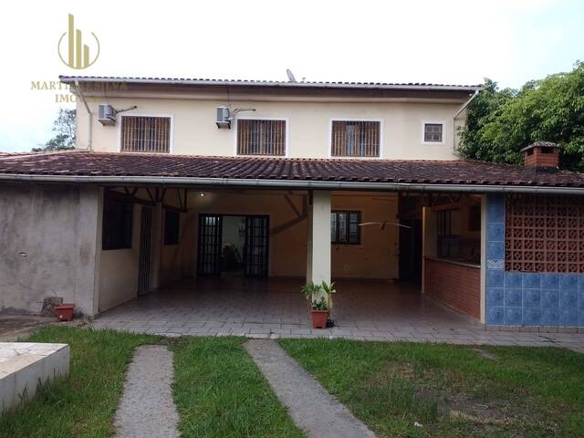 Casa com Piscina para Venda em Itanhaém - 2