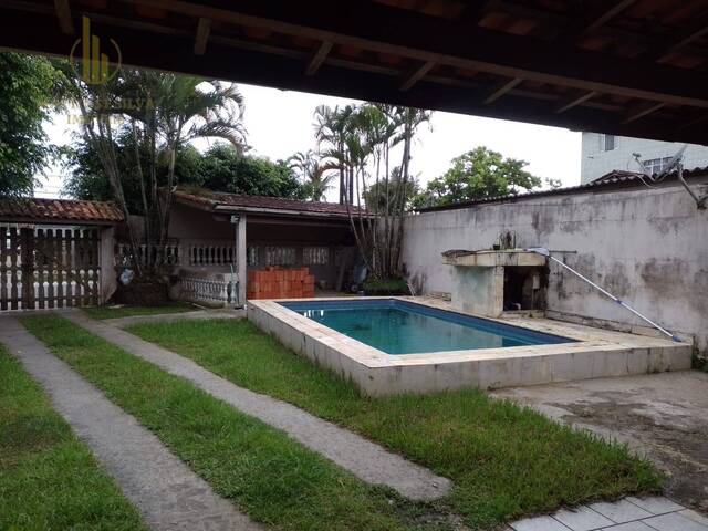 Casa com Piscina para Venda em Itanhaém - 5