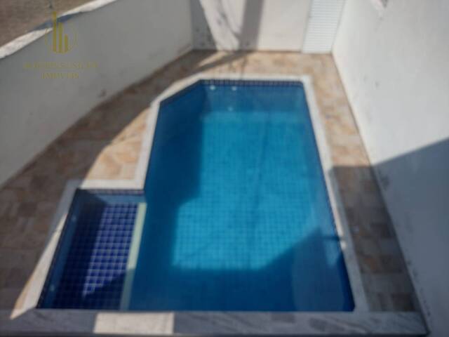#C096 - Casa com Piscina para Venda em Itanhaém - SP