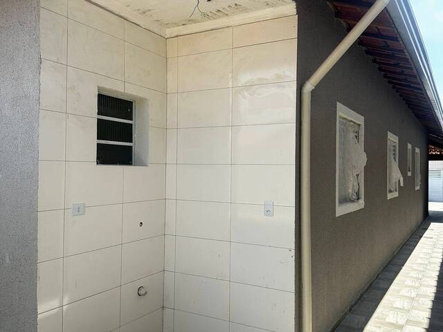 Casa com Piscina para Venda em Itanhaém - 5