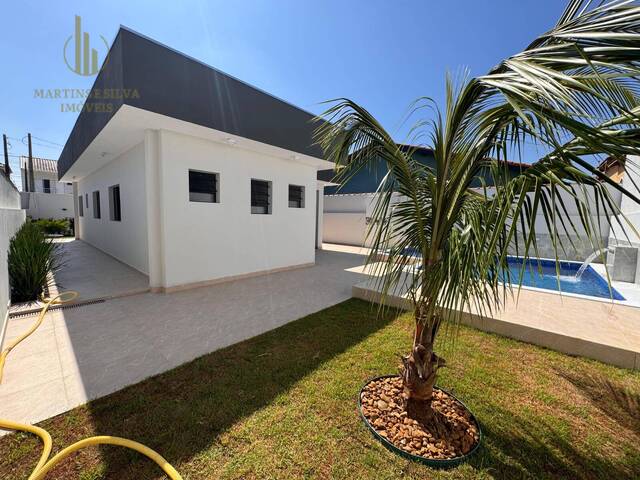 Casa com Piscina para Venda em Itanhaém - 5