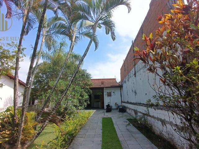 #C111 - Casa para Venda em Itanhaém - SP