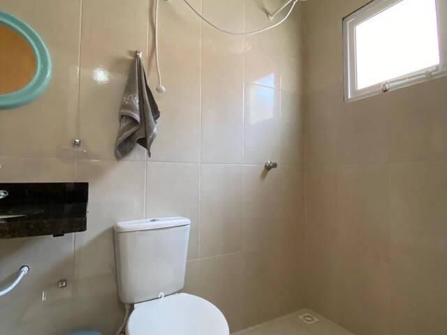 Casa com Piscina para Venda em Itanhaém - 4