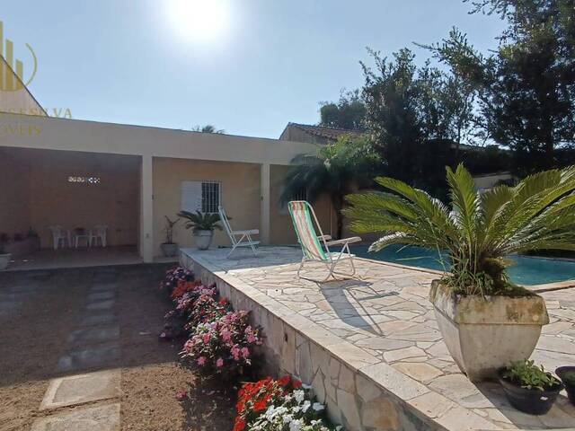 #C124 - Casa com Piscina para Venda em Itanhaém - SP