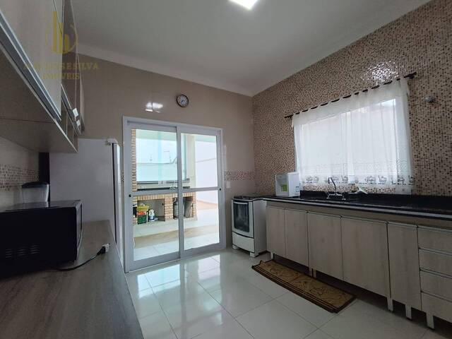 Casa com Piscina para Venda em Itanhaém - 5