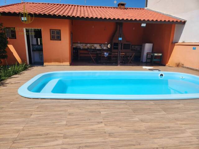 #C149 - Casa com Piscina para Venda em Itanhaém - SP