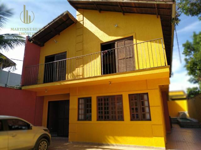 #C059 - Casa com Piscina para Venda em Itanhaém - SP