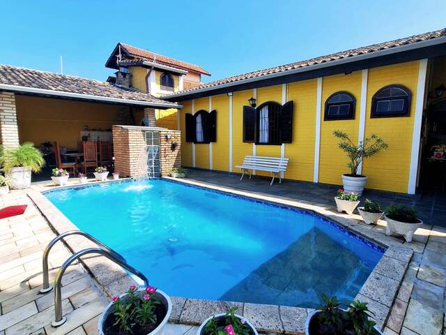 Casa com Piscina para Venda em Itanhaém - 2