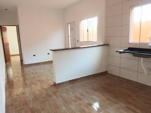 Casa com Piscina para Venda em Itanhaém - 2