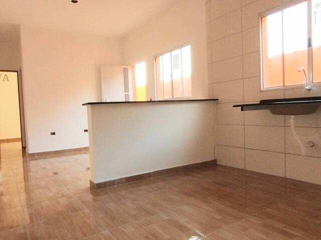 Casa com Piscina para Venda em Itanhaém - 5