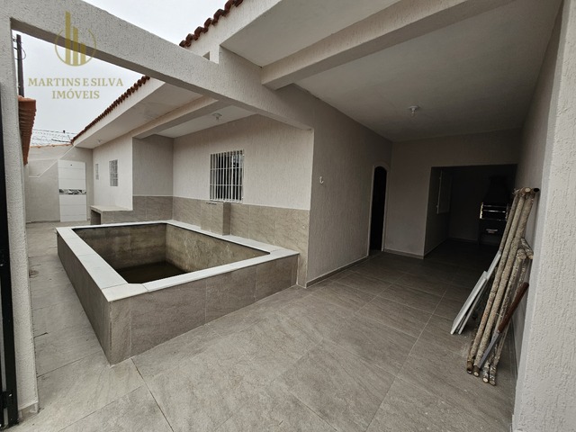 #C196 - Casa com Piscina para Venda em Itanhaém - SP - 2