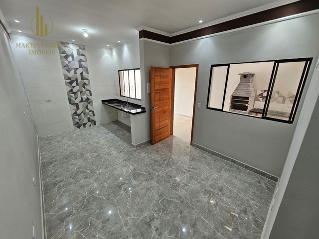 Casa com Piscina para Venda em Itanhaém - 2