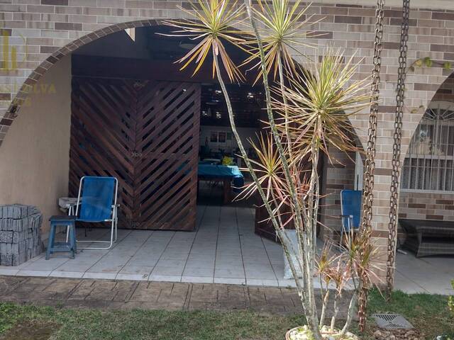 #C206 - Casa com Piscina para Venda em Itanhaém - SP