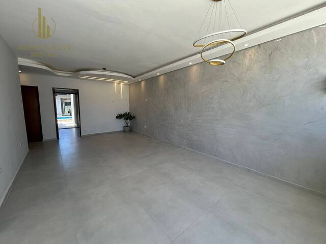 Casa com Piscina para Venda em Itanhaém - 4