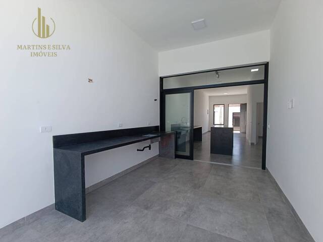 Casa com Piscina para Venda em Itanhaém - 5