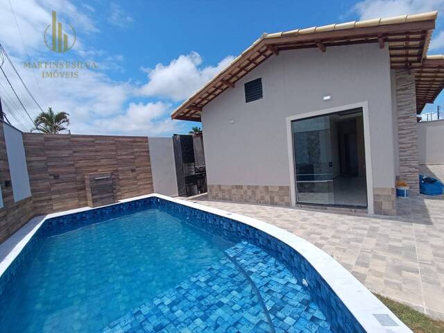 #C269 - Casa com Piscina para Venda em Itanhaém - SP - 1