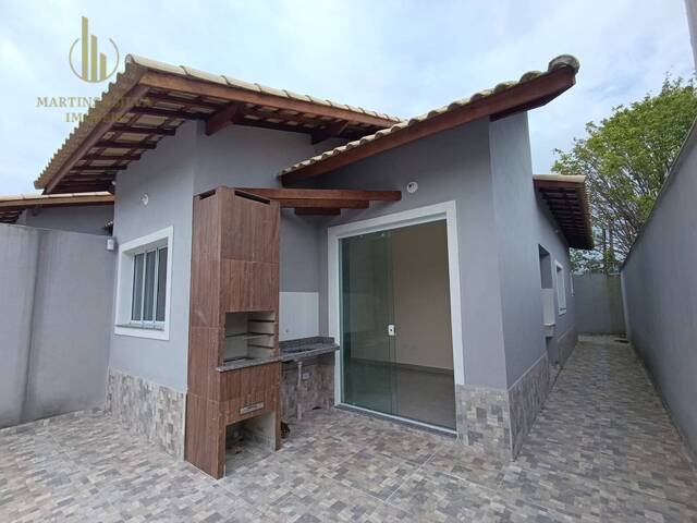 #C270 - Casa com Piscina para Venda em Itanhaém - SP - 1