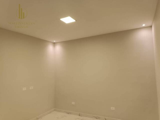 Casa com Piscina para Venda em Itanhaém - 4