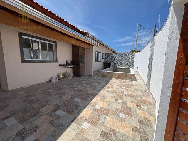 #C291 - Casa com Piscina para Venda em Itanhaém - SP - 3
