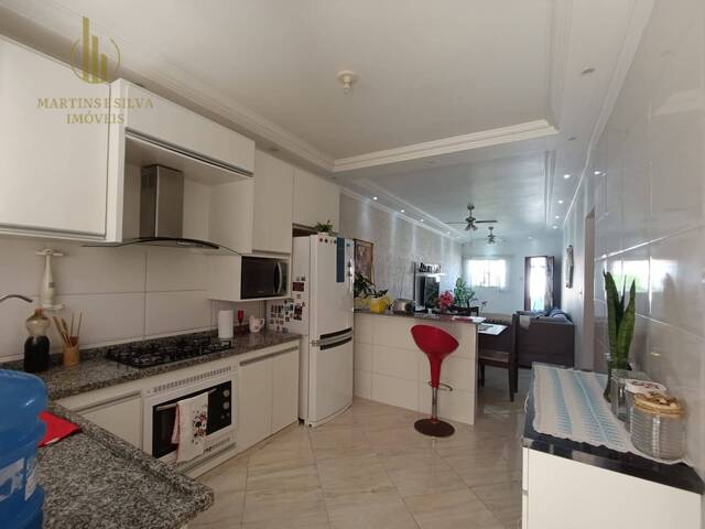 #C300 - Casa para Venda em Itanhaém - SP - 2