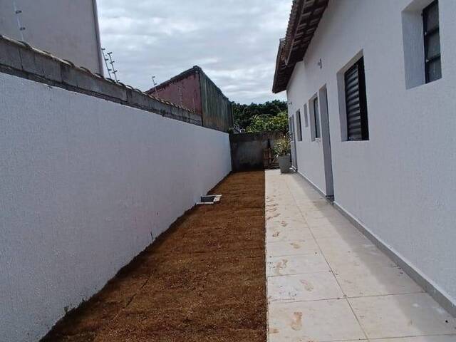 #C303 - Casa em condomínio para Venda em Itanhaém - SP - 1