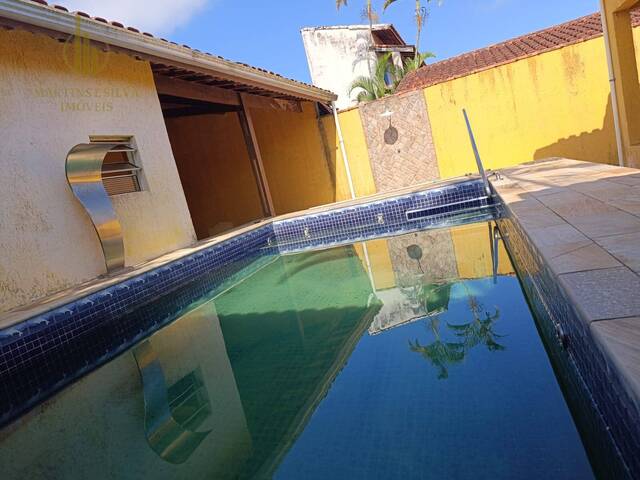 #C306 - Casa com Piscina para Venda em Itanhaém - SP - 2