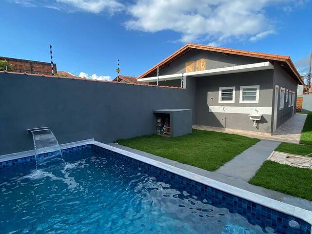 #C308 - Casa com Piscina para Venda em Itanhaém - SP - 1