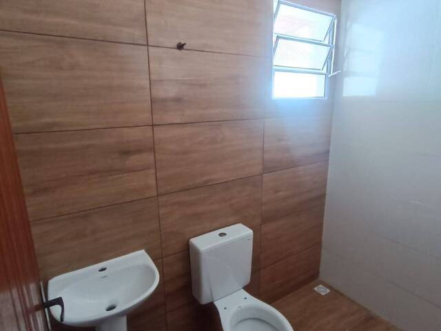Casa com Piscina para Venda em Itanhaém - 4