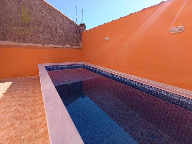 #C311 - Casa com Piscina para Venda em Itanhaém - SP - 2