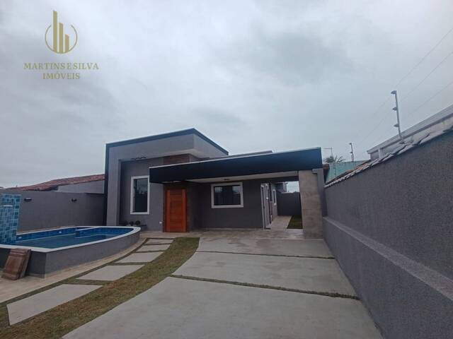 #C329 - Casa com Piscina para Venda em Itanhaém - SP