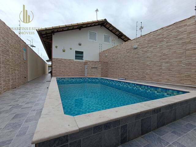 #C330 - Casa com Piscina para Venda em Itanhaém - SP - 2