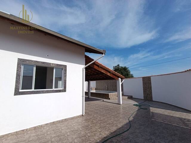 Casa com Piscina para Venda em Itanhaém - 5
