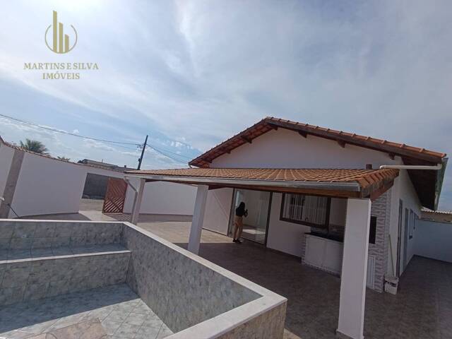 #C334 - Casa com Piscina para Venda em Itanhaém - SP - 1
