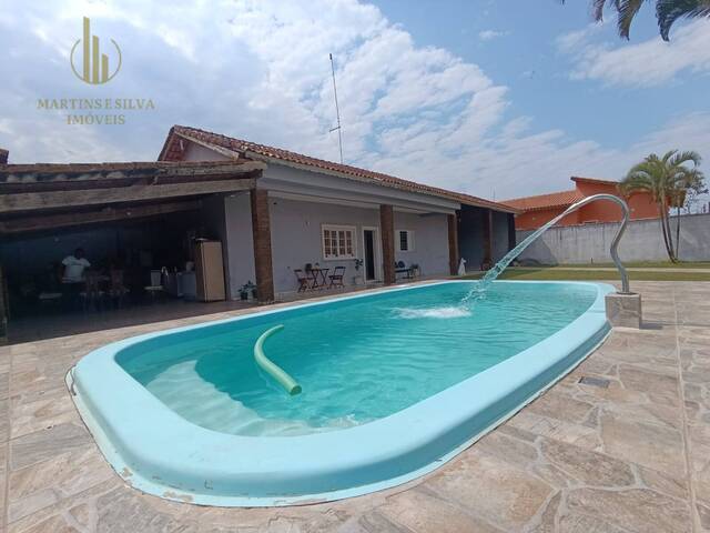 #C339 - Casa com Piscina para Venda em Itanhaém - SP - 2