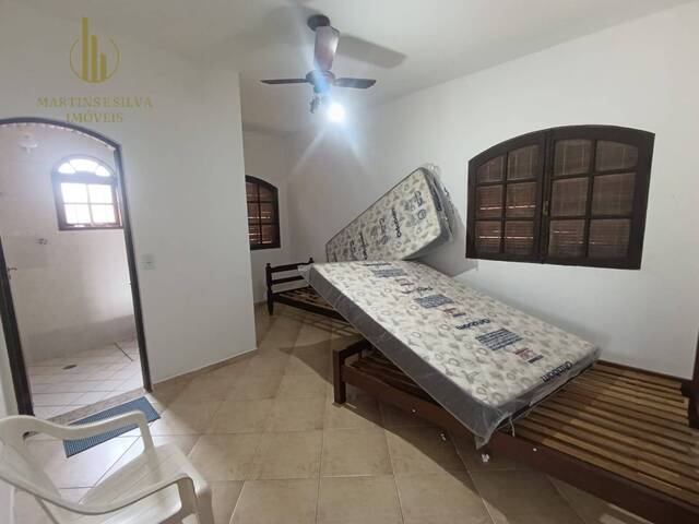 Casa com Piscina para Venda em Itanhaém - 5