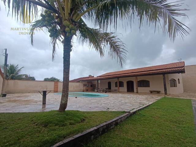 #C342 - Casa com Piscina para Venda em Itanhaém - SP - 1