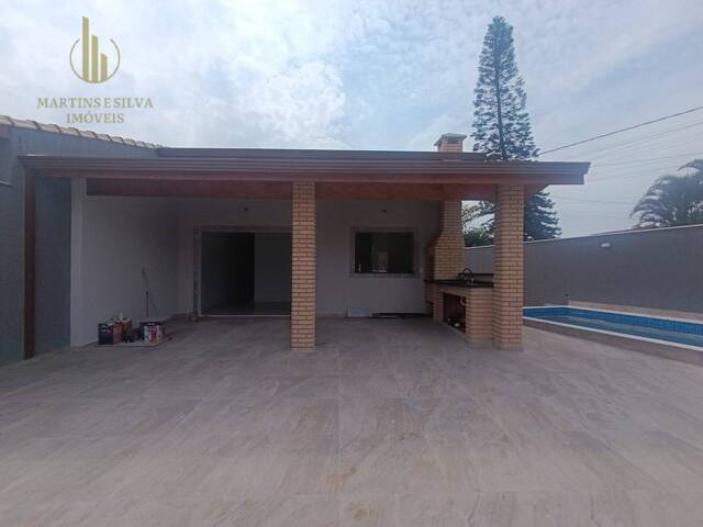 Casa com Piscina para Venda em Itanhaém - 5