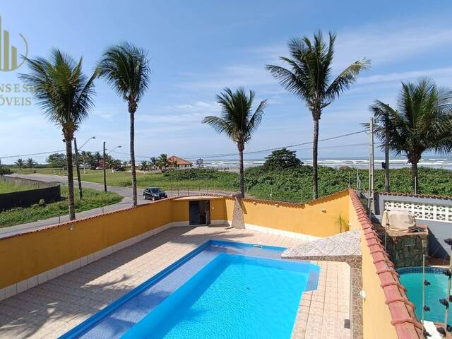 #C349 - Casa com Piscina para Venda em Itanhaém - SP - 2