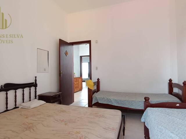 Casa com Piscina para Venda em Itanhaém - 5