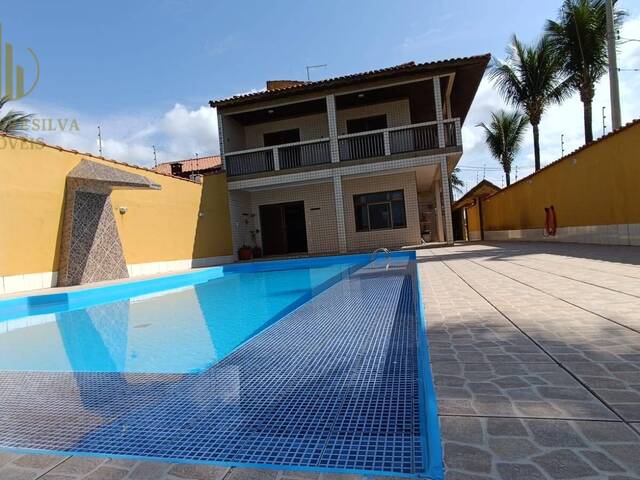 #C349 - Casa com Piscina para Venda em Itanhaém - SP - 1