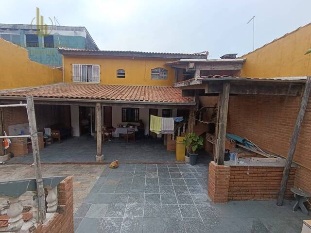 Casa com Piscina para Venda em Itanhaém - 5