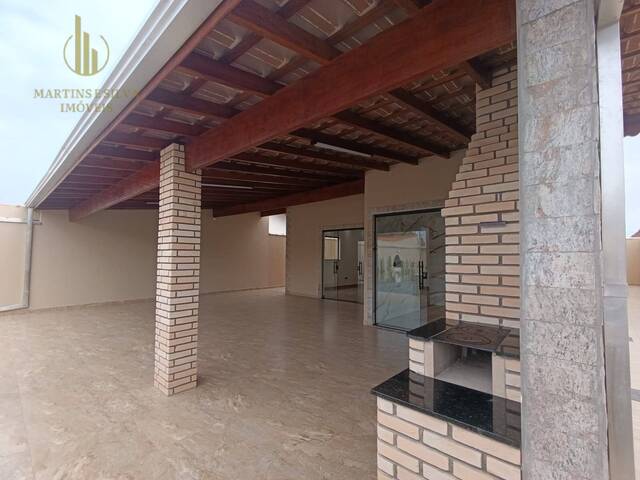 #C351 - Casa com Piscina para Venda em Itanhaém - SP - 2